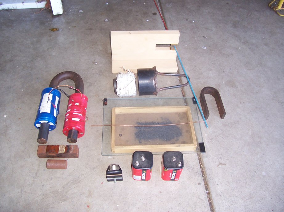 Click image for larger version
Name: Ed's equipment.jpg
Views: 2
Size: 106.5 KB
ID: 449155