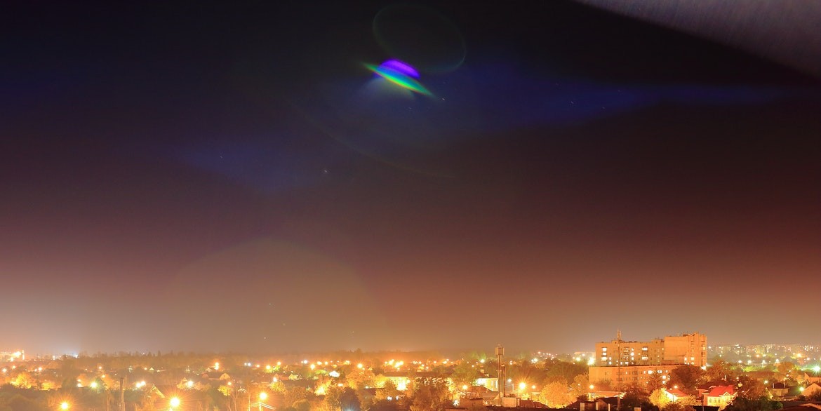 Click image for larger version

Name:	the-cia-released-declassified-documents-on-official-ufo-sighting-protocol-from-1958.jpeg?rect=0%2C0%2C4032%2C2020&amp;w=780&amp;dpr=1.5&amp;auto=format%2Ccompress&amp;q=75.jpg
Views:	92
Size:	72.9 KB
ID:	503586
